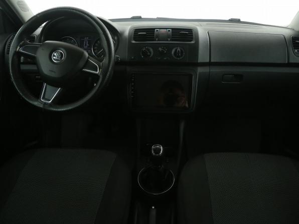 Skoda Fabia II Рестайлинг с пробегом 2014 года, цена 554 000 рублей, 255000 км, хэтчбек, Автокод Объявления