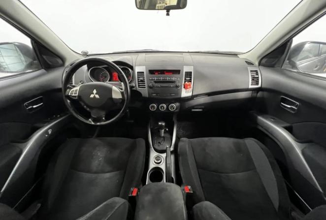 Mitsubishi Outlander II с пробегом 2008 года, цена 750 000 рублей, 151572 км, внедорожник, Автокод Объявления