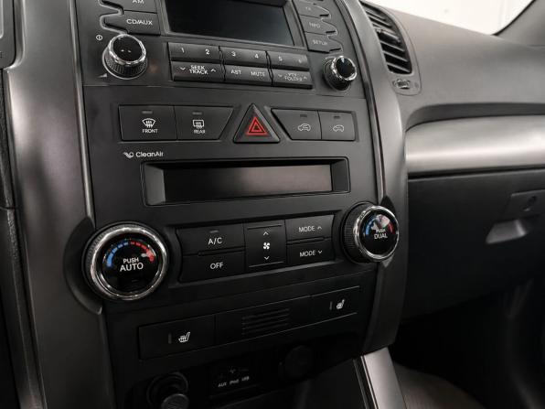 Kia Sorento II с пробегом 2012 года, цена 1 299 000 рублей, 279970 км, внедорожник, Автокод Объявления