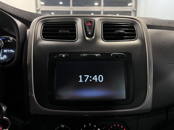 Renault Logan II Рестайлинг с пробегом 2020 года, цена 1 050 000 рублей, 82714 км, седан, Автокод Объявления