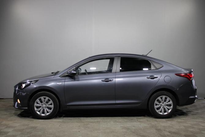 Hyundai Solaris II Рестайлинг с пробегом 2021 года, цена 1 599 000 рублей, 44503 км, седан, Автокод Объявления