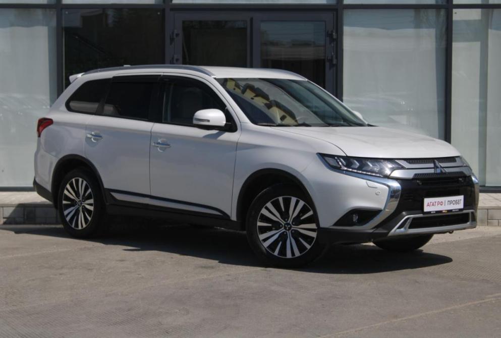 Mitsubishi Outlander III Рестайлинг 3 Саратов  - изображение 3