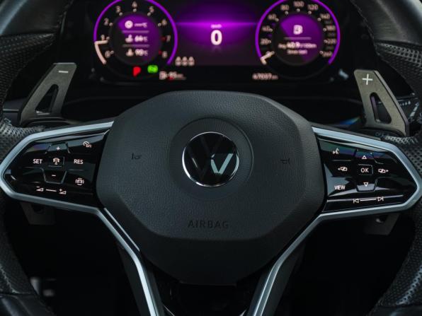 Volkswagen Golf VIII с пробегом 2022 года, цена 3 188 000 рублей, 48000 км, хэтчбек, Автокод Объявления