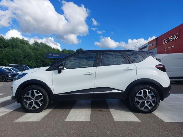 Renault Kaptur I с пробегом 2016 года, цена 1 560 000 рублей, 134745 км, внедорожник, Автокод Объявления