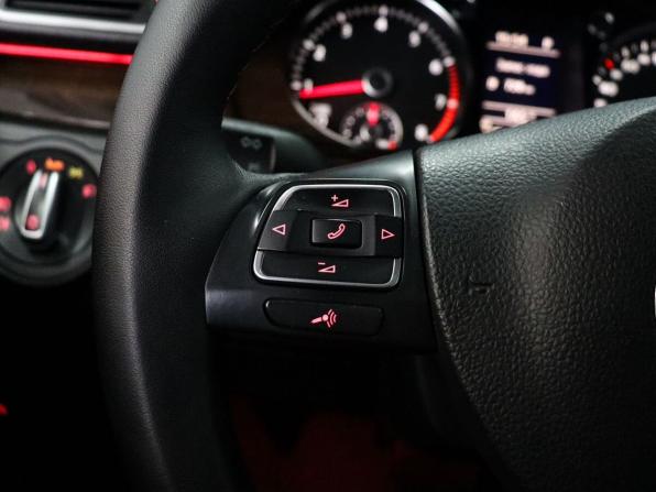 Volkswagen Passat B7 с пробегом 2012 года, цена 1 099 000 рублей, 224603 км, седан, Автокод Объявления