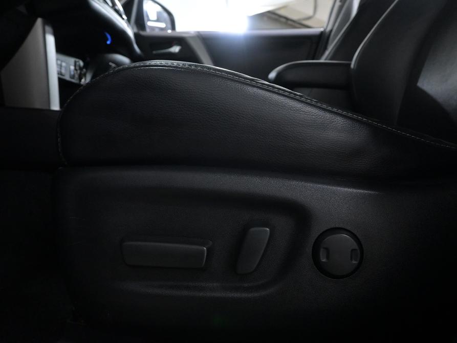 Toyota RAV4 IV (XA40) Рестайлинг Москва  - изображение 14