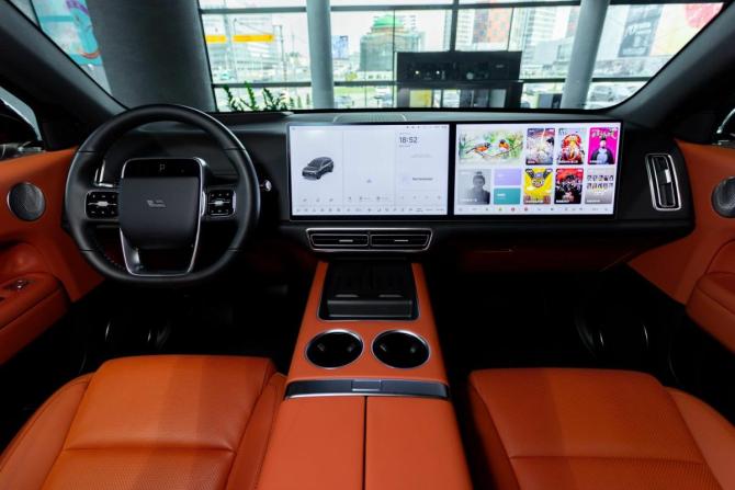 Новый Li Auto (Lixiang) L6 2025 года, цена 8 445 510 рублей, внедорожник, Автокод Объявления