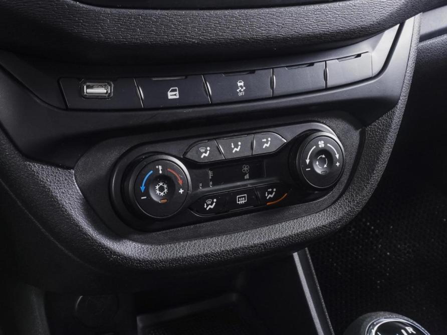 Lada (ВАЗ) Vesta I Ростов-на-Дону  - изображение 12