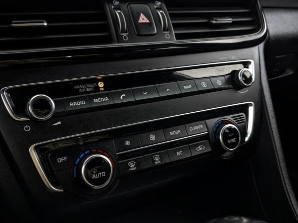 Kia Optima IV Рестайлинг с пробегом 2018 года, цена 1 900 000 рублей, 152000 км, седан, Автокод Объявления
