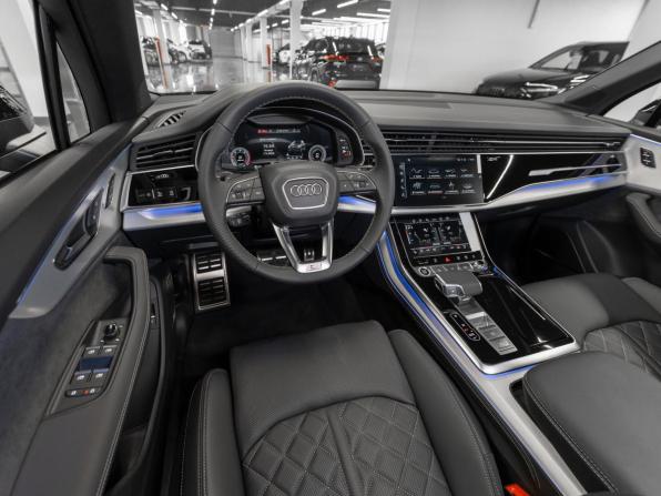 Audi Q7 II (4M) Рестайлинг 2 с пробегом 2025 года, цена 12 850 000 рублей, 11 км, внедорожник, Автокод Объявления