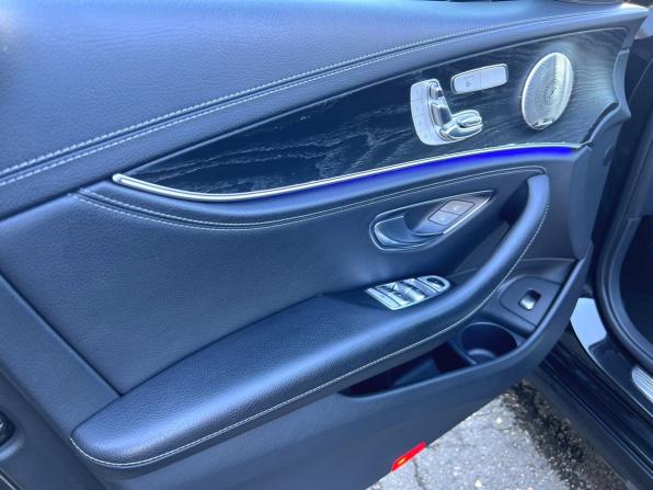 Mercedes-Benz E-Класс V (W213 S213 C238) Рестайлинг с пробегом 2021 года, цена 4 950 000 рублей, 118539 км, седан, Автокод Объявления