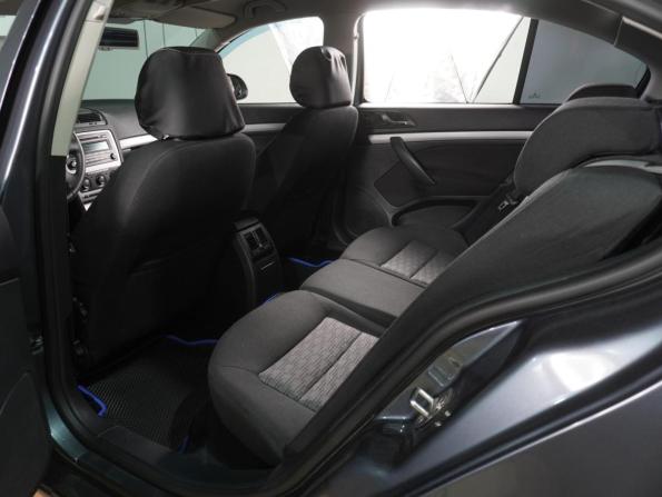 Skoda Octavia II (A5) Рестайлинг с пробегом 2012 года, цена 929 000 рублей, 130536 км, лифтбек, Автокод Объявления