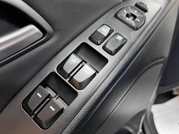 Hyundai ix35 I с пробегом 2013 года, цена 1 245 000 рублей, 169017 км, внедорожник, Автокод Объявления