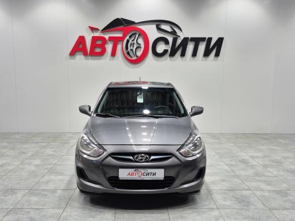 Hyundai Solaris I с пробегом 2013 года, цена 800 000 рублей, 153295 км, седан, Автокод Объявления