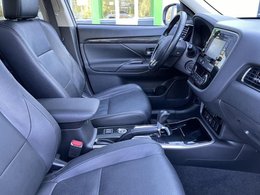Mitsubishi Outlander III Рестайлинг 2 Ярославль  - изображение 9