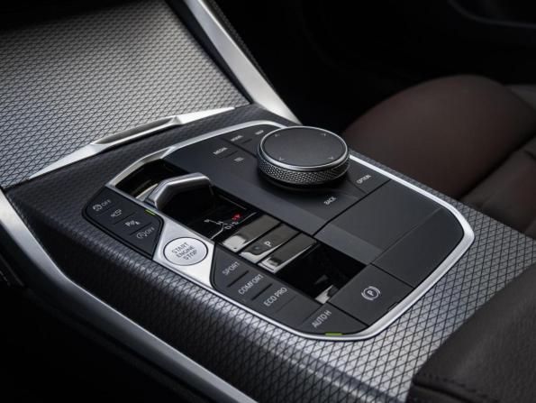 BMW 4 серии G22 G23 G26 Рестайлинг с пробегом 2025 года, цена 6 350 000 рублей, 6419 км, лифтбек, Автокод Объявления