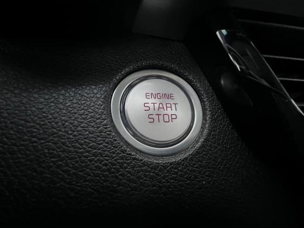 Kia Optima IV Рестайлинг с пробегом 2018 года, цена 2 090 000 рублей, 148811 км, седан, Автокод Объявления