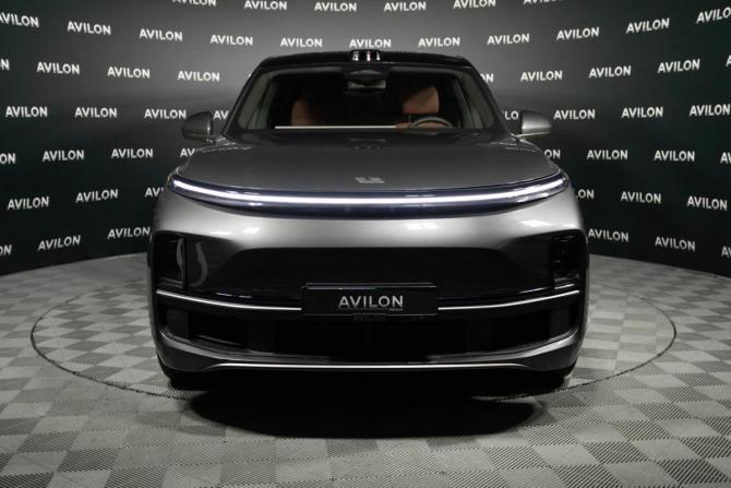 Новый Li Auto (Lixiang) L9 I Рестайлинг 2026 года, цена 12 090 000 рублей, внедорожник, Автокод Объявления