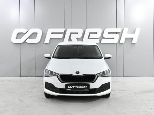 Skoda Rapid II с пробегом 2021 года, цена 1 385 000 рублей, 62683 км, лифтбек, Автокод Объявления