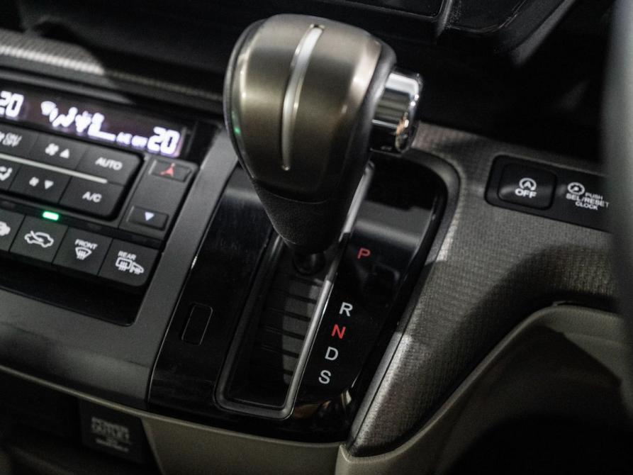 Honda Stepwgn V Иркутск  - изображение 15