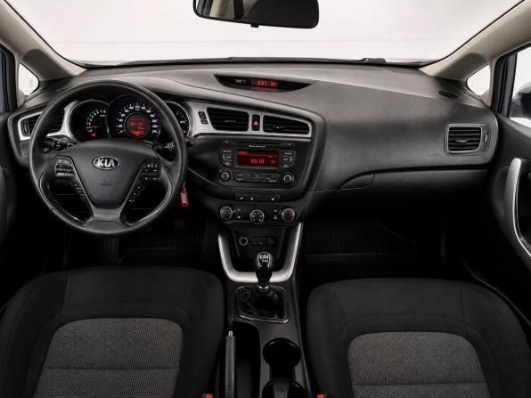 Kia Ceed II с пробегом 2014 года, цена 1 030 000 рублей, 128582 км, хэтчбек, Автокод Объявления