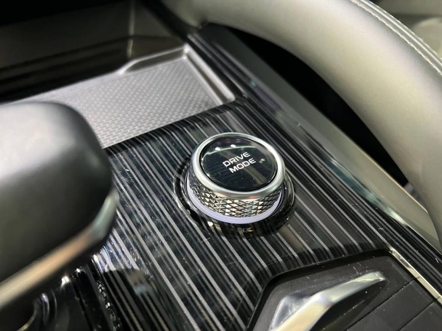 Geely Monjaro I Оренбург  - изображение 25