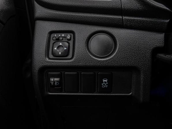 Mitsubishi L200 V с пробегом 2019 года, цена 1 750 000 рублей, 302425 км, offers.body_type.unknown, Автокод Объявления