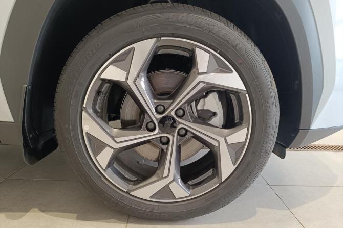 Новый Geely Atlas II 2026 года, цена 4 119 990 рублей, внедорожник, Автокод Объявления