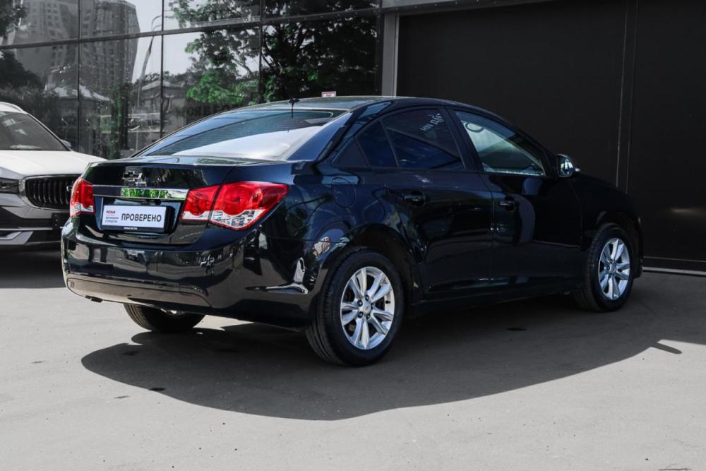 Chevrolet Cruze I Рестайлинг Москва  - изображение 4