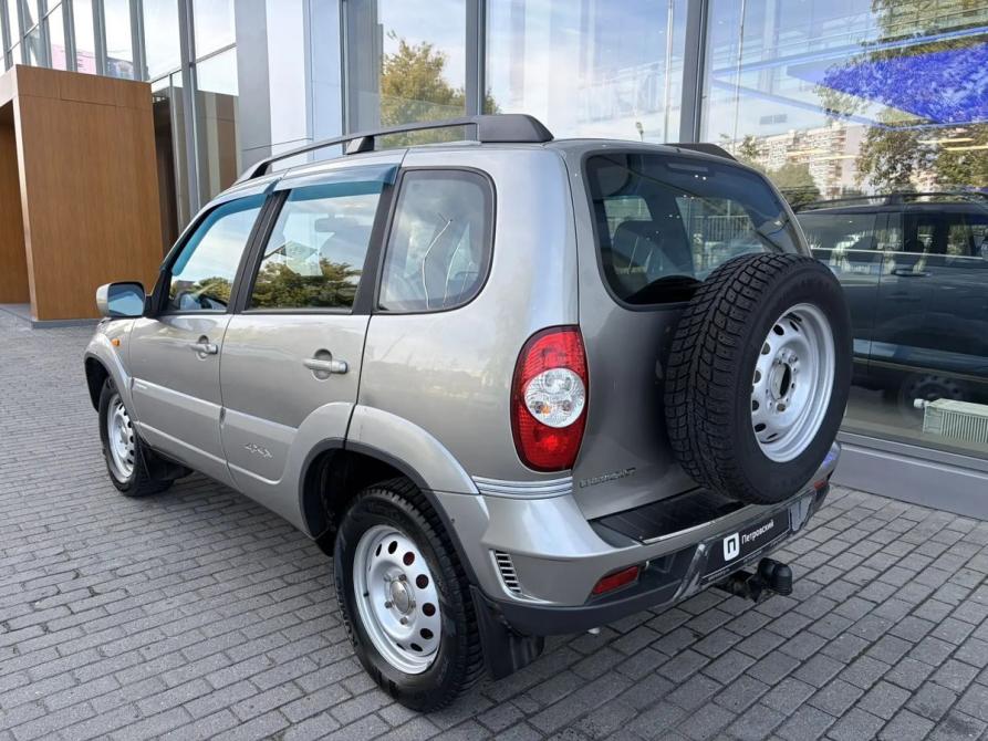 Chevrolet Niva I Рестайлинг Москва  - изображение 6