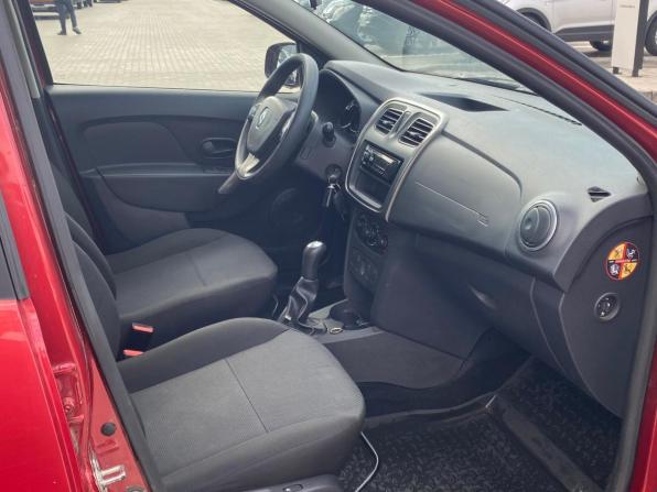 Renault Sandero II с пробегом 2014 года, цена 685 000 рублей, 116407 км, хэтчбек, Автокод Объявления