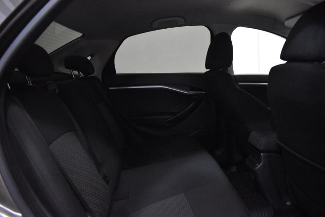 Lada (ВАЗ) Vesta I с пробегом 2022 года, цена 1 070 000 рублей, 76706 км, седан, Автокод Объявления