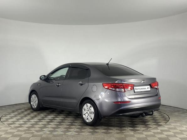 Kia Rio III Рестайлинг с пробегом 2015 года, цена 925 000 рублей, 175945 км, седан, Автокод Объявления