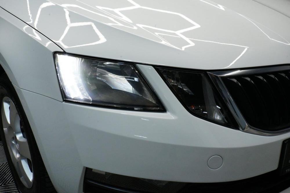 Skoda Octavia III (A7) Рестайлинг Крым  - изображение 25