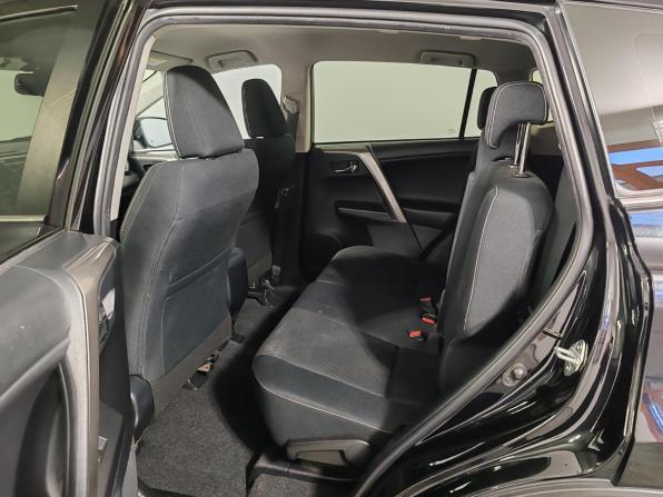 Toyota RAV4 IV (XA40) Рестайлинг с пробегом 2018 года, цена 2 599 000 рублей, 67025 км, внедорожник, Автокод Объявления