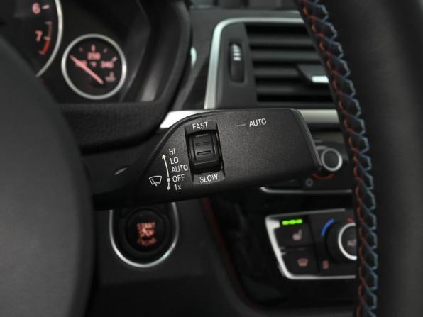 BMW 3 серии VI (F3x) Рестайлинг с пробегом 2017 года, цена 2 475 000 рублей, 154174 км, седан, Автокод Объявления