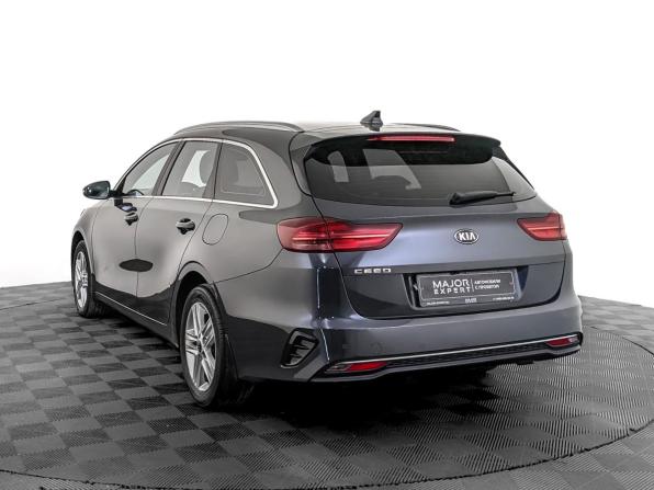 Kia Ceed III с пробегом 2019 года, цена 1 550 000 рублей, 108871 км, универсал, Автокод Объявления