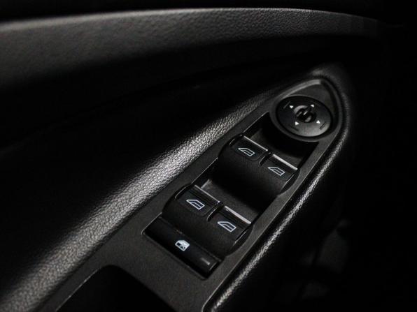 Ford Kuga II с пробегом 2015 года, цена 1 380 000 рублей, 125473 км, внедорожник, Автокод Объявления