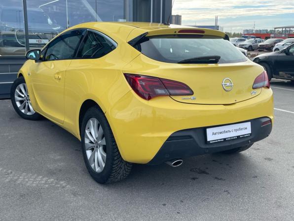 Opel Astra J Рестайлинг с пробегом 2013 года, цена 800 000 рублей, 135049 км, хэтчбек, Автокод Объявления