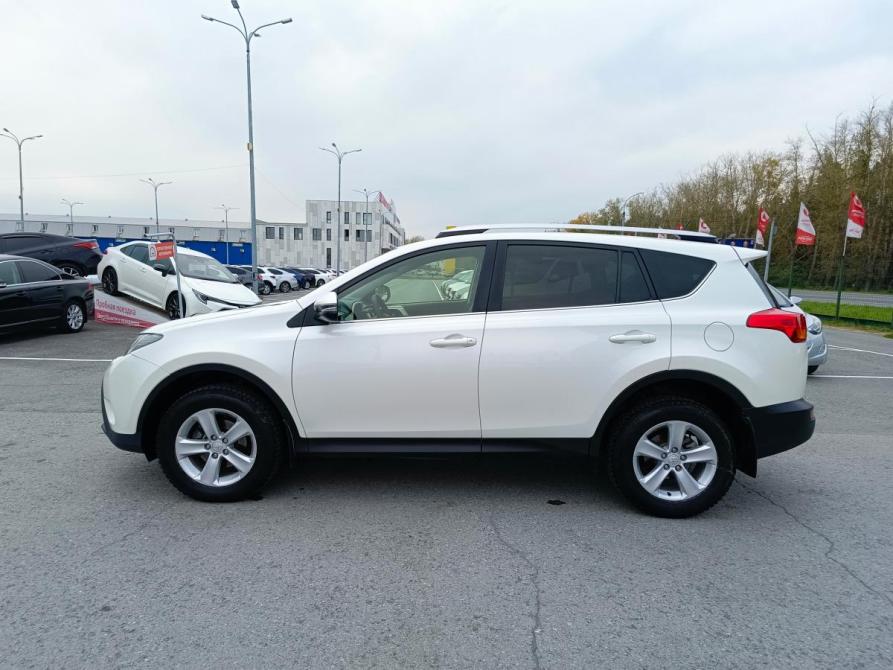Toyota RAV4 IV (XA40) Тюмень  - изображение 4