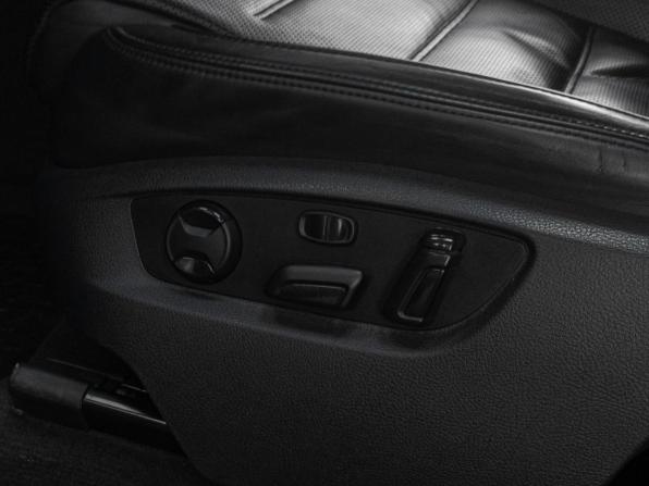 Volkswagen Touareg II Рестайлинг с пробегом 2015 года, цена 2 999 000 рублей, 193008 км, внедорожник, Автокод Объявления