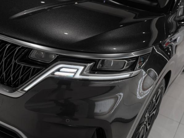 Kia Carnival IV с пробегом 2021 года, цена 3 645 000 рублей, 91161 км, минивэн, Автокод Объявления