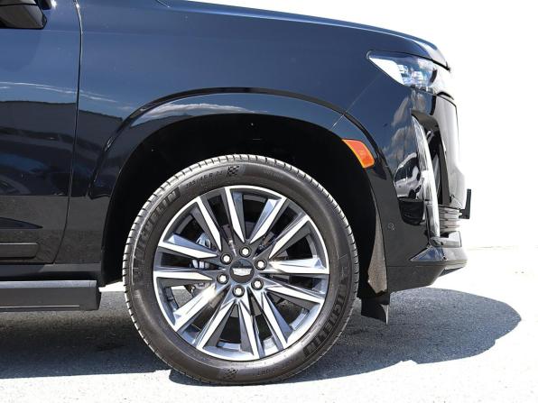 Cadillac Escalade V с пробегом 2023 года, цена 10 300 000 рублей, 81700 км, внедорожник, Автокод Объявления