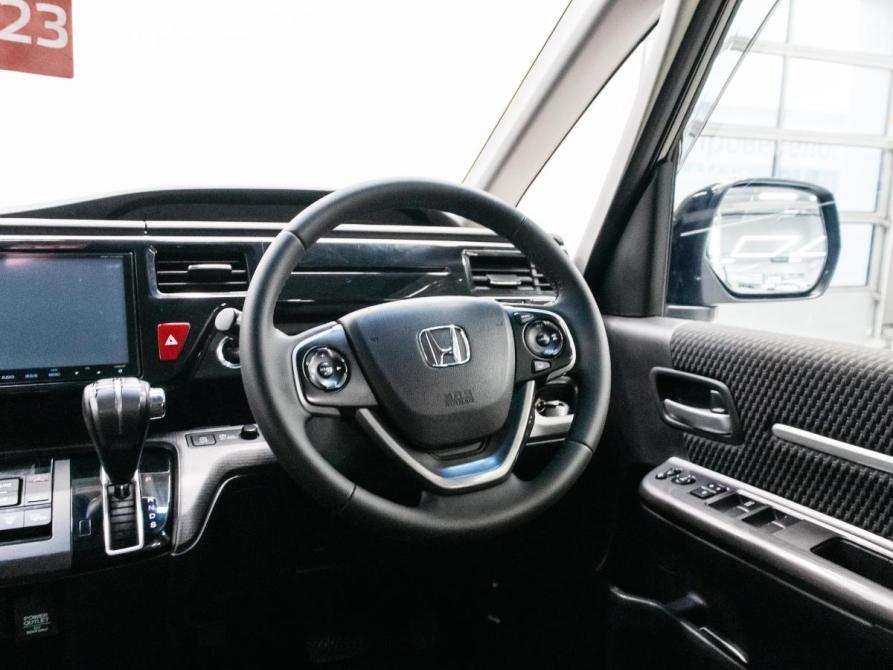 Honda Stepwgn V Красноярск  - изображение 15
