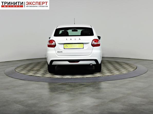 Lada (ВАЗ) Granta I Рестайлинг с пробегом 2024 года, цена 937 000 рублей, 27171 км, лифтбек, Автокод Объявления
