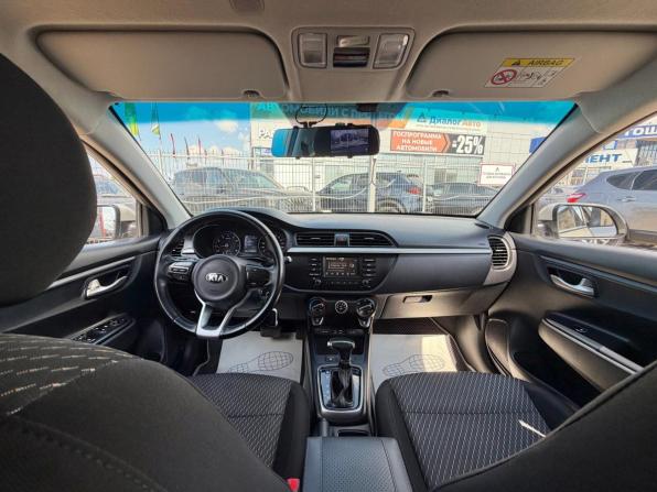 Kia Rio IV с пробегом 2018 года, цена 1 400 000 рублей, 87500 км, седан, Автокод Объявления
