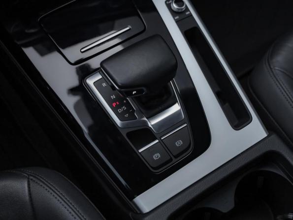 Audi Q5 II (FY) Рестайлинг с пробегом 2021 года, цена 4 499 000 рублей, 52110 км, внедорожник, Автокод Объявления