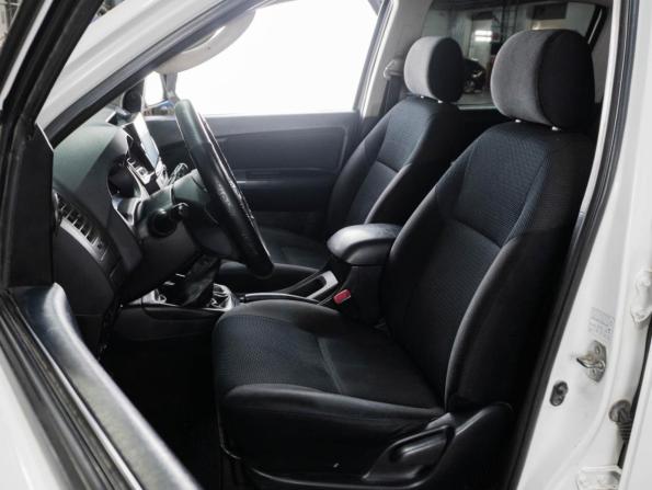 Toyota Hilux VII Рестайлинг с пробегом 2014 года, цена 1 399 000 рублей, 373707 км, offers.body_type.unknown, Автокод Объявления