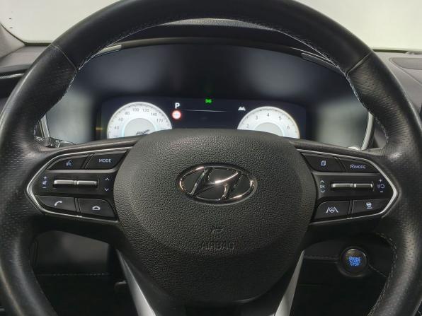 Hyundai Santa Fe IV Рестайлинг с пробегом 2021 года, цена 4 399 000 рублей, 75845 км, внедорожник, Автокод Объявления