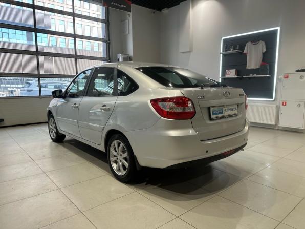 Lada (ВАЗ) Granta I с пробегом 2015 года, цена 415 000 рублей, 94099 км, лифтбек, Автокод Объявления